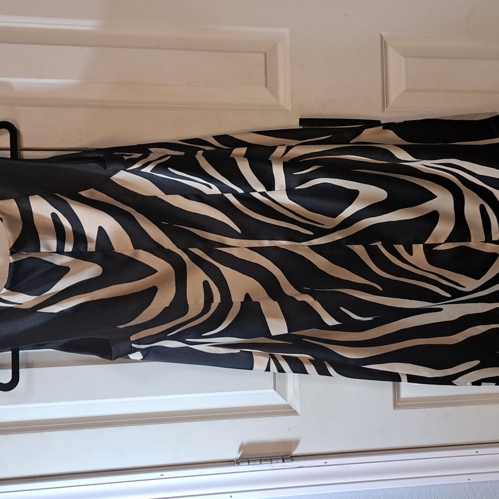 ALYX LIMITED Black and Cream Zebra Dress - Picture 2 of 4
